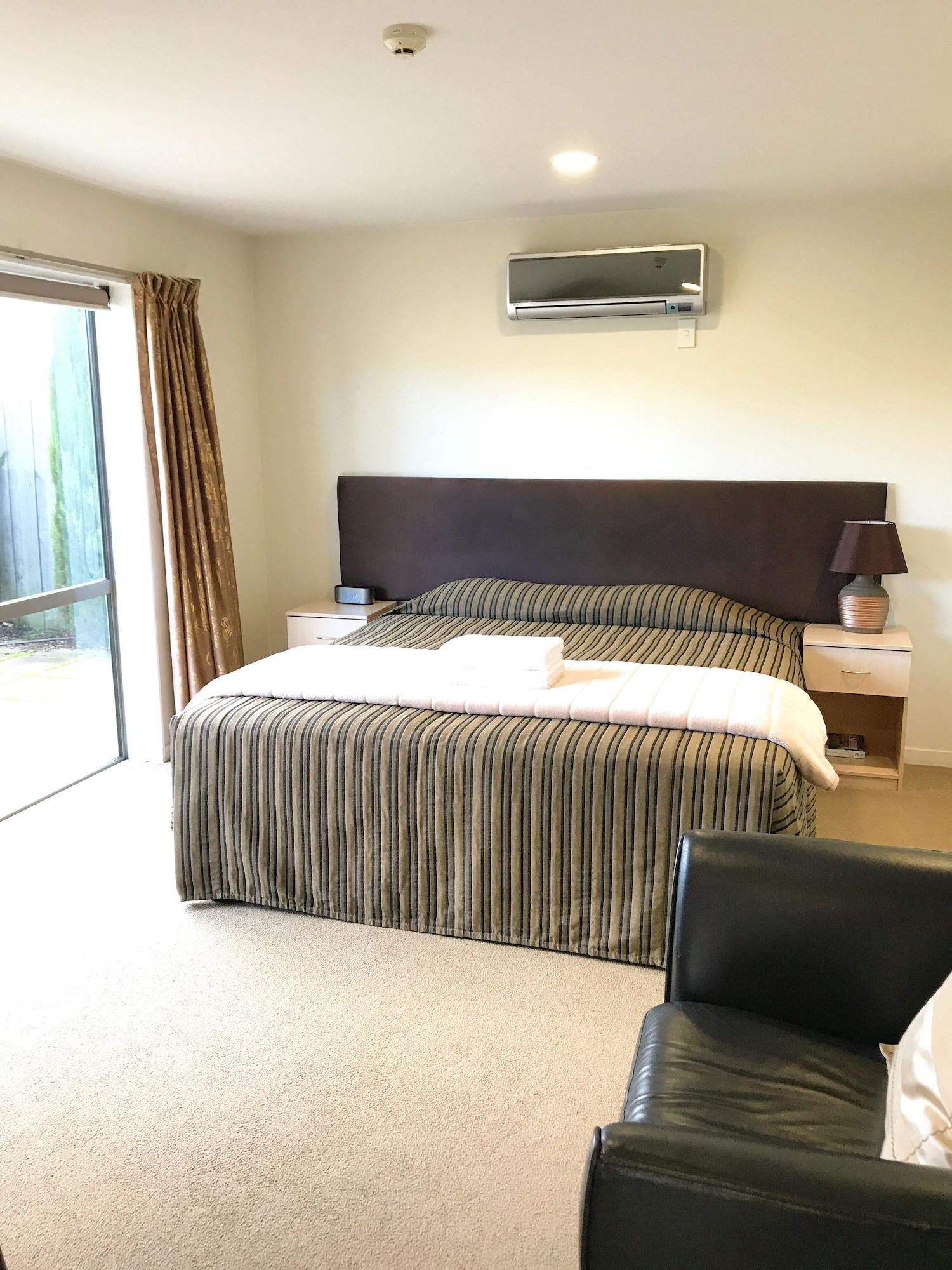 Alpha Motel Крайстчърч Екстериор снимка