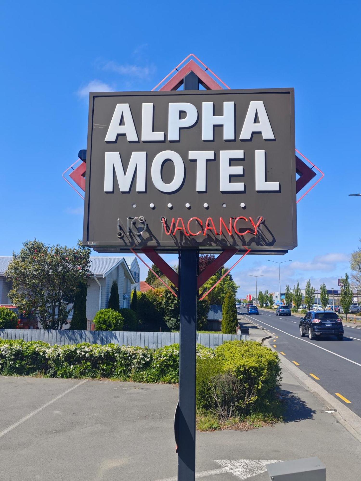 Alpha Motel Крайстчърч Екстериор снимка
