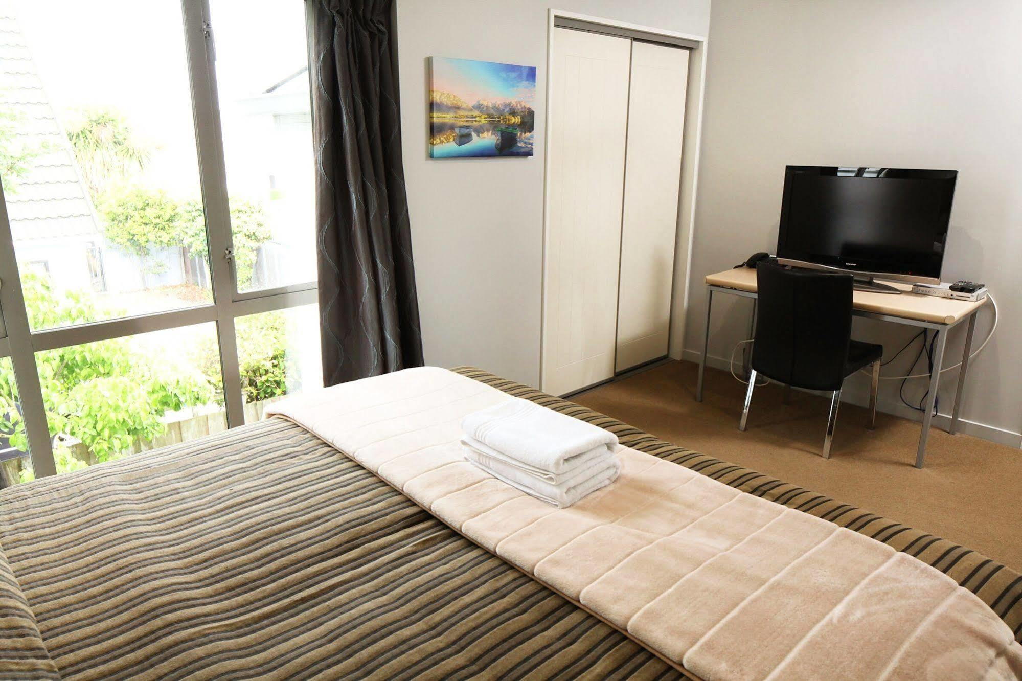 Alpha Motel Крайстчърч Екстериор снимка