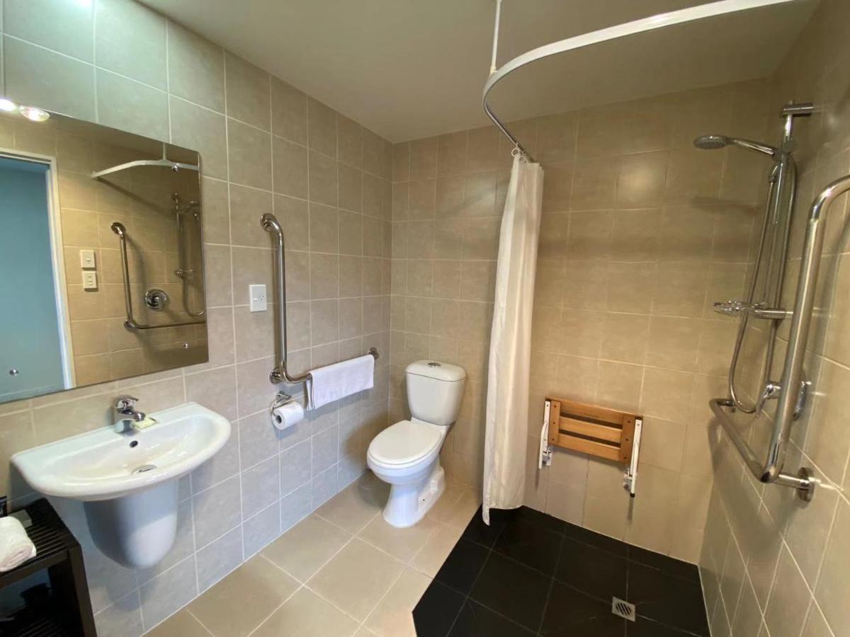 Alpha Motel Крайстчърч Екстериор снимка